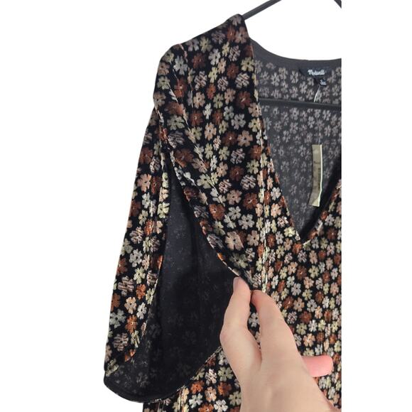 Madewell Velvet Tulip Sleeve Floral Print Ruffle Top NEW Women's Small - Picture 4 of 12